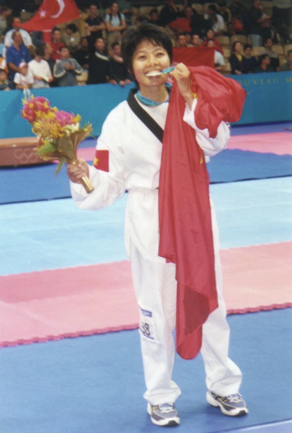 "Huyền thoại Teakwondo" Trần Hiếu Ngân và tấm huy chương Olympic đầu tiên của thể thao Việt Nam - Ảnh 11.