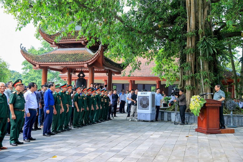 Chính sách với người có công luôn luôn được ưu tiên hàng đầu trong tổng thể chính sách an sinh xã hội*- Ảnh 1.