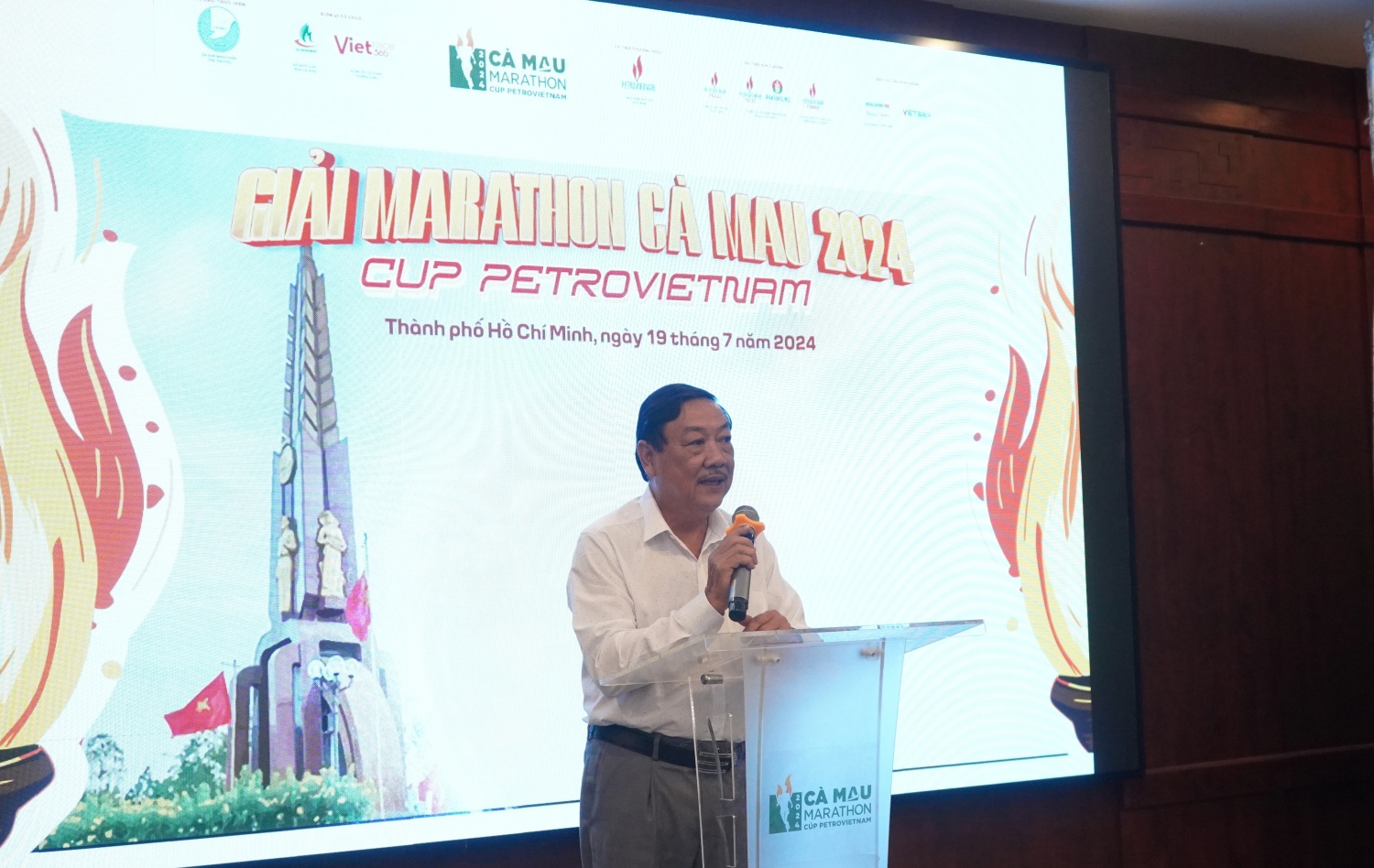 6.000 vận động viên tham gia Giải Marathon - Cà Mau 2024 Cup Petrovietnam- Ảnh 2.