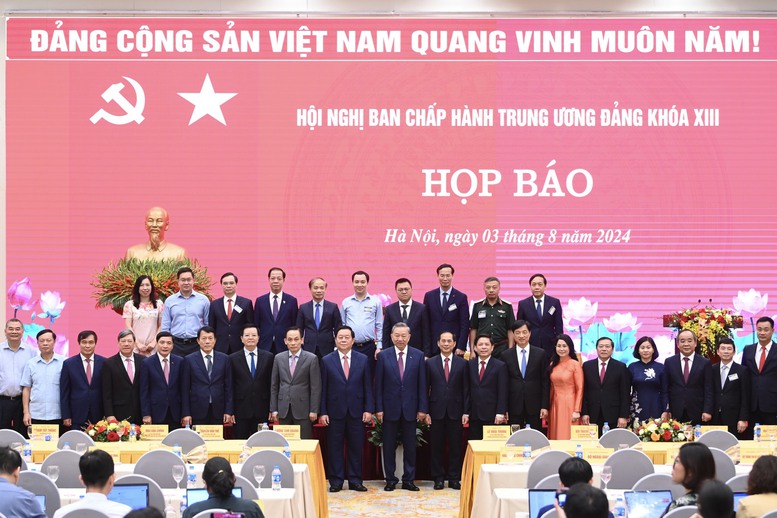 Tổng Bí thư, Chủ tịch nước Tô Lâm: Đoàn kết thống nhất là sức mạnh của chúng ta- Ảnh 3.