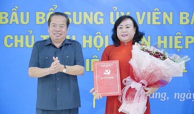 Bà Lý Anh Thư được bầu làm Chủ tịch Hội LHPN tỉnh Kiên Giang- Ảnh 1.