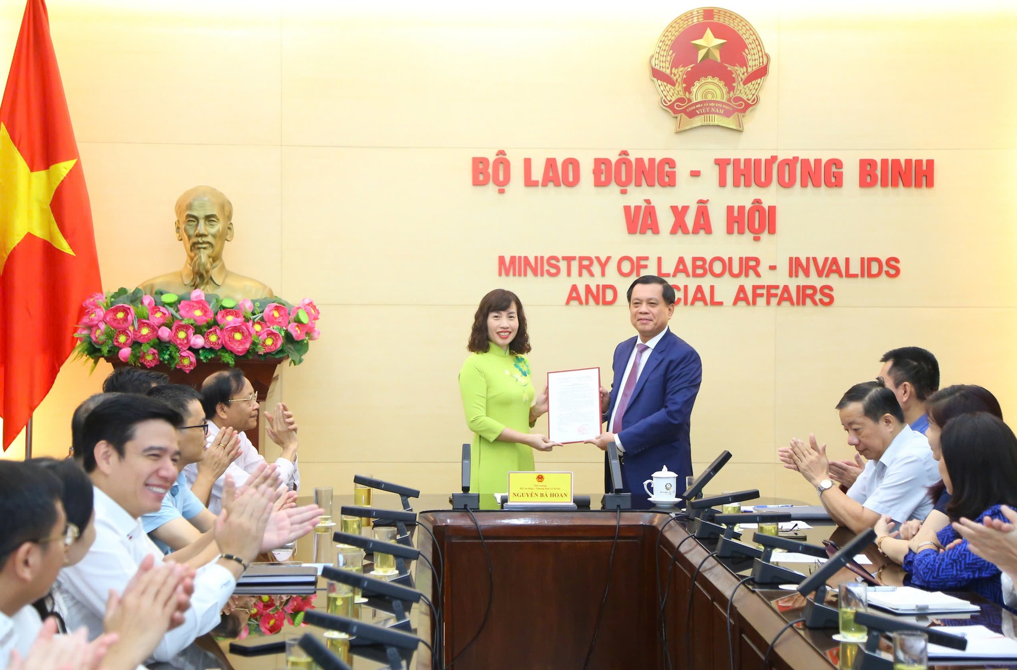 Bộ Lao động - Thương binh và Xã hội: Bổ nhiệm nữ Trưởng khoa Kế toán giữ chức Phó Vụ trưởng- Ảnh 1.