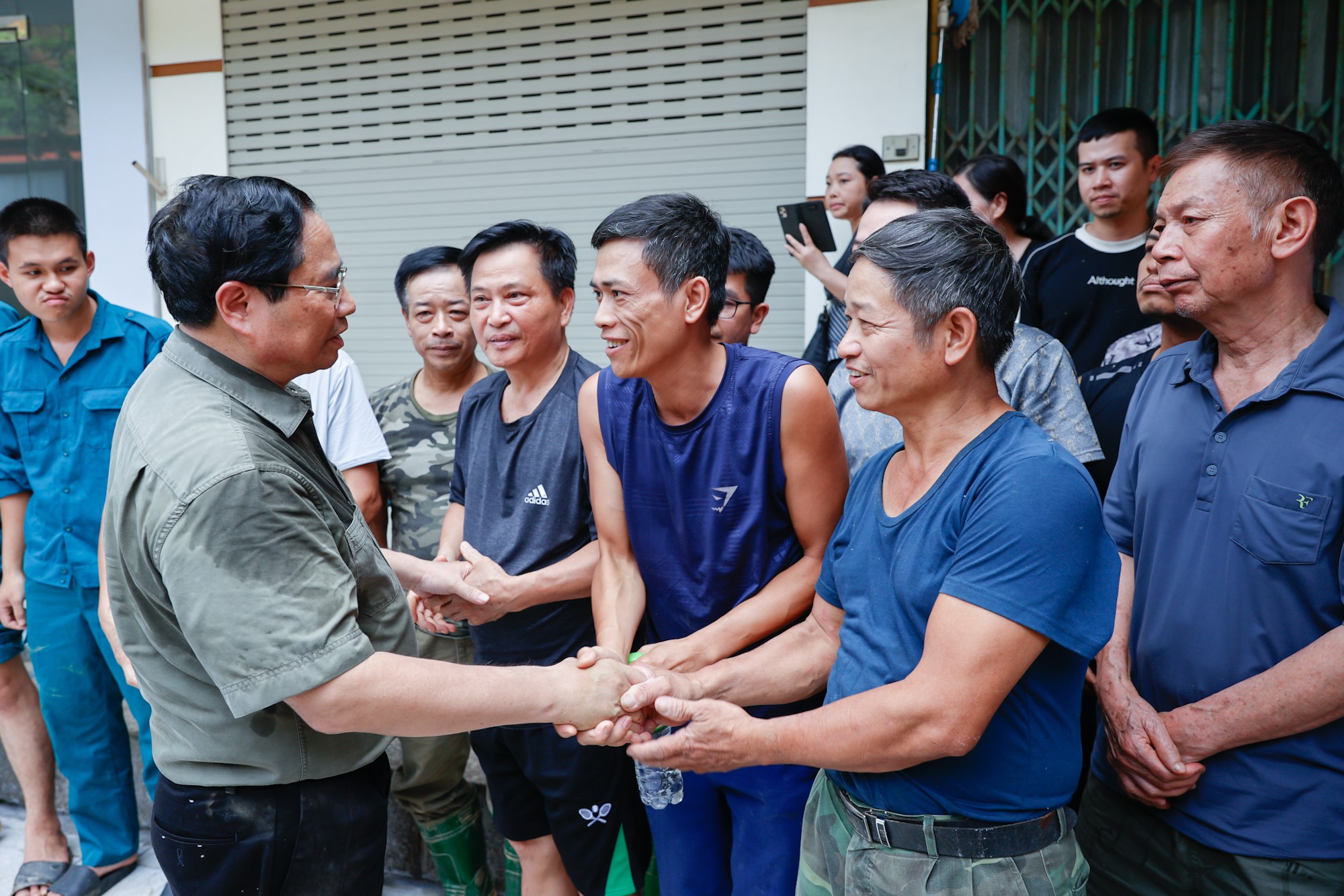 Thủ tướng Phạm Minh Chính chỉ đạo ứng phó, khắc phục hậu quả mưa lũ, thiên tai tại Yên Bái, Lào Cai- Ảnh 13.