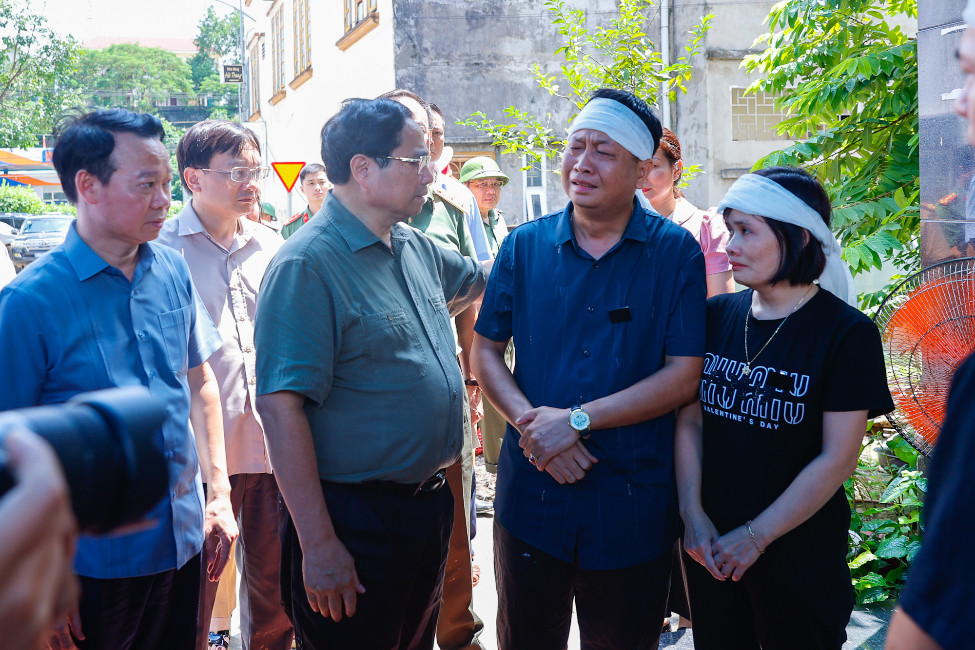 Thủ tướng Phạm Minh Chính chỉ đạo ứng phó, khắc phục hậu quả mưa lũ, thiên tai tại Yên Bái, Lào Cai- Ảnh 22.