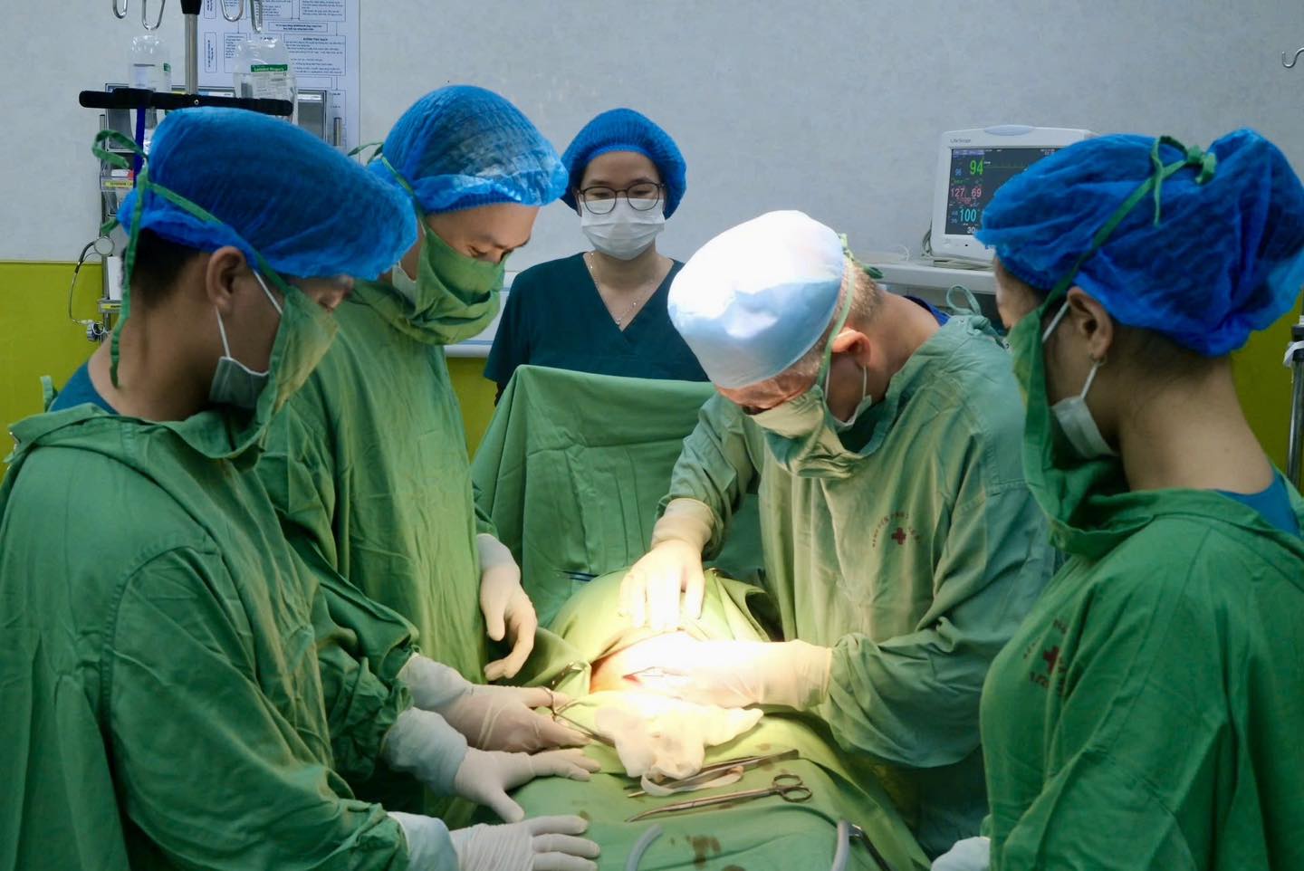 Hình ảnh dễ thương của những công dân chào đời đêm Giao thừa năm 2025- Ảnh 5.