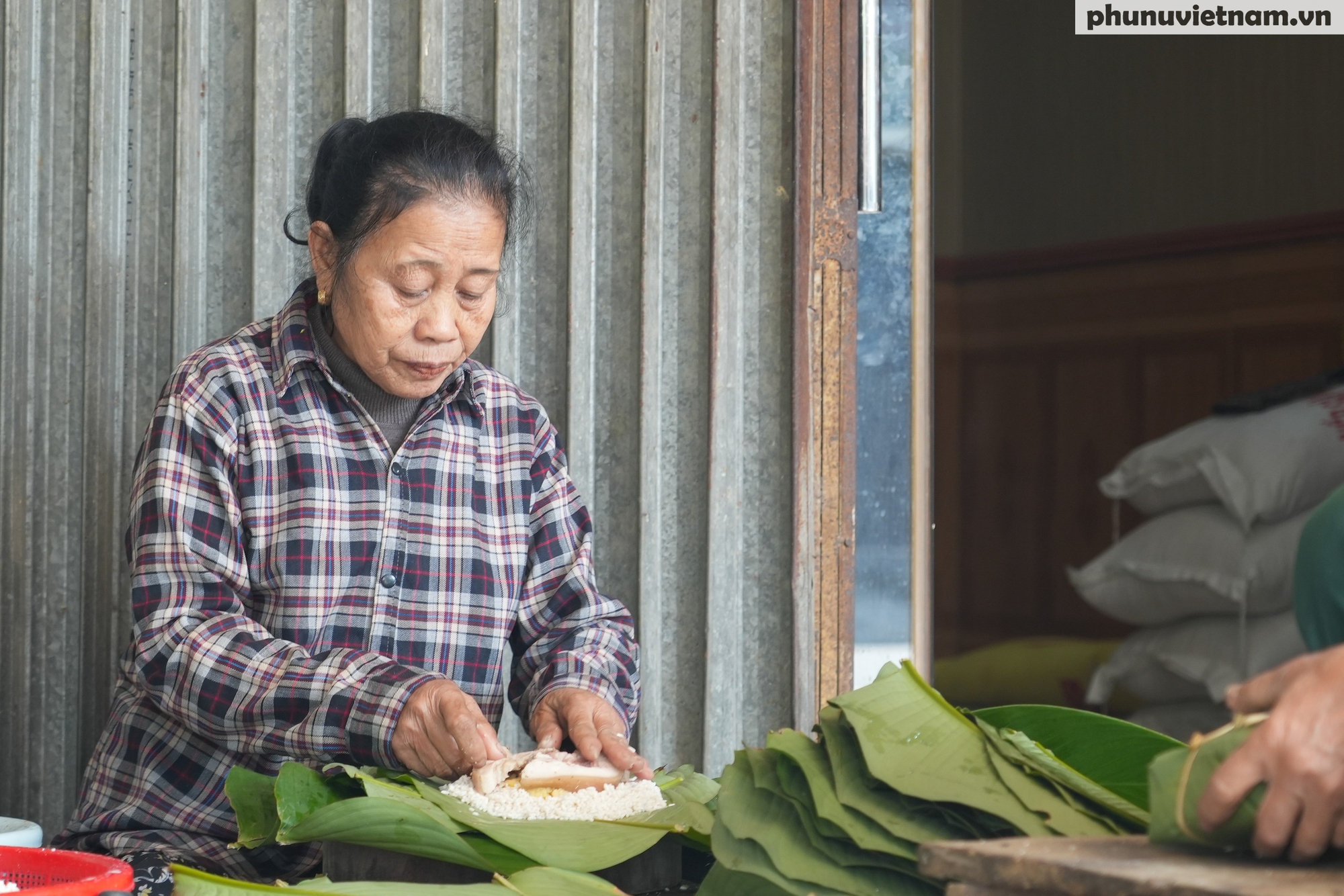 Bánh chưng “phố Lẻ”, muốn mua phải đặt trước ít nhất 4 ngày- Ảnh 12.