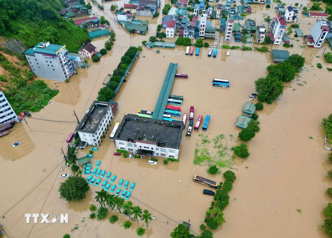 Hoàn thành việc hỗ trợ các gia đình có người chết, mất tích do bão trước 5/10- Ảnh 2.