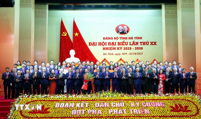 "Hà Tĩnh coi lãnh đạo phát triển kinh tế nhanh, bền vững là nhiệm vụ trung tâm"- Ảnh 2.