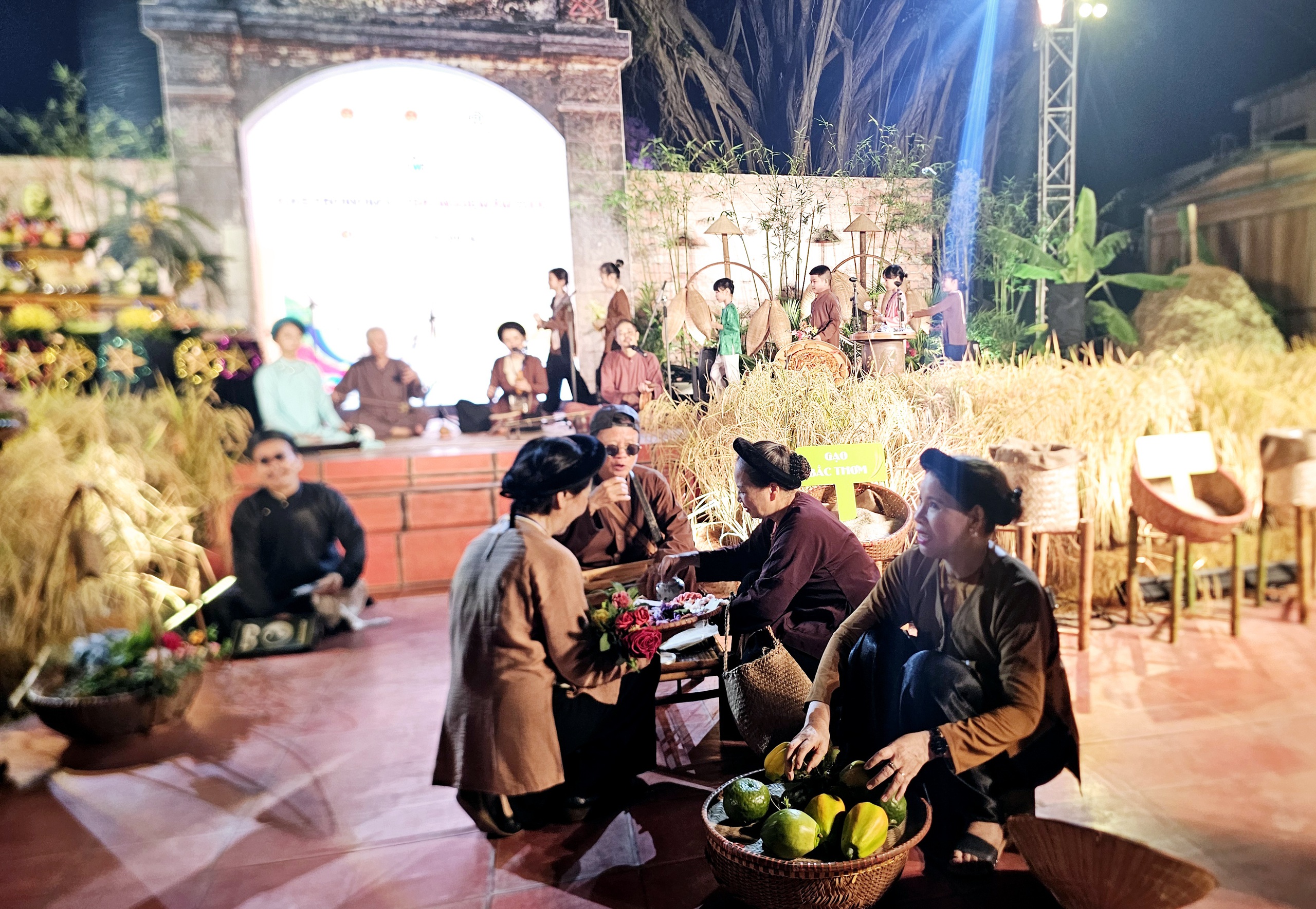 Khai mạc Lễ hội Văn hóa thế giới tại Hà Nội lần thứ nhất- Ảnh 3.