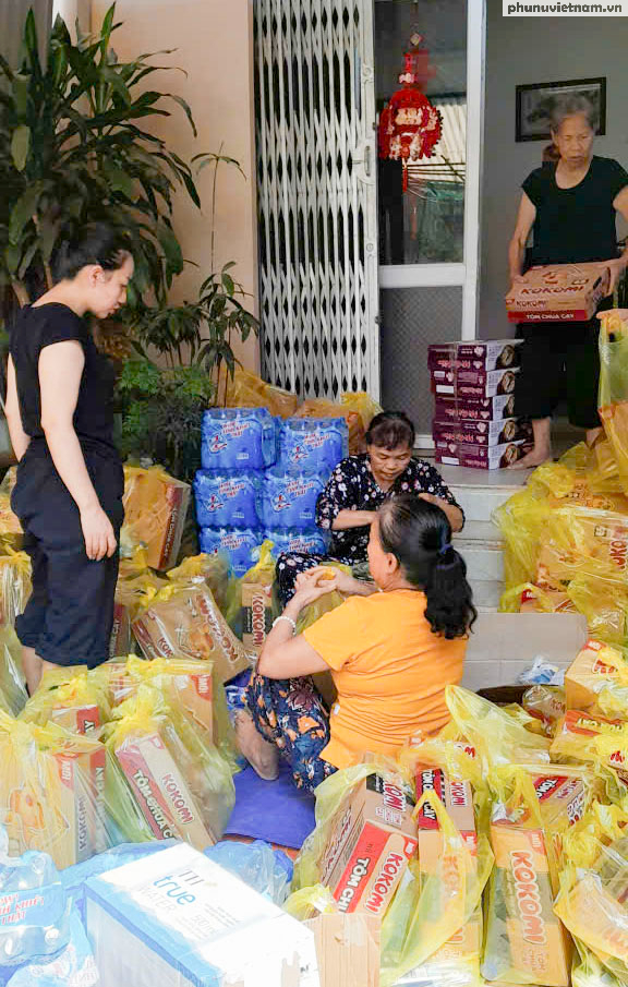 Hội LHPN tỉnh Lạng Sơn xung kích sau lũ, lan tỏa bếp ăn "0 đồng" hỗ trợ người dân- Ảnh 1. Hội LHPN tỉnh Lạng Sơn xung kích sau lũ, lan tỏa bếp ăn "0 đồng" hỗ trợ người dân- Ảnh 1.