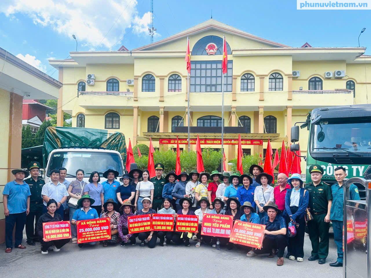 Hội LHPN tỉnh Lạng Sơn xung kích sau lũ, lan tỏa bếp ăn "0 đồng" hỗ trợ người dân- Ảnh 4. Hội LHPN tỉnh Lạng Sơn xung kích sau lũ, lan tỏa bếp ăn "0 đồng" hỗ trợ người dân- Ảnh 4.