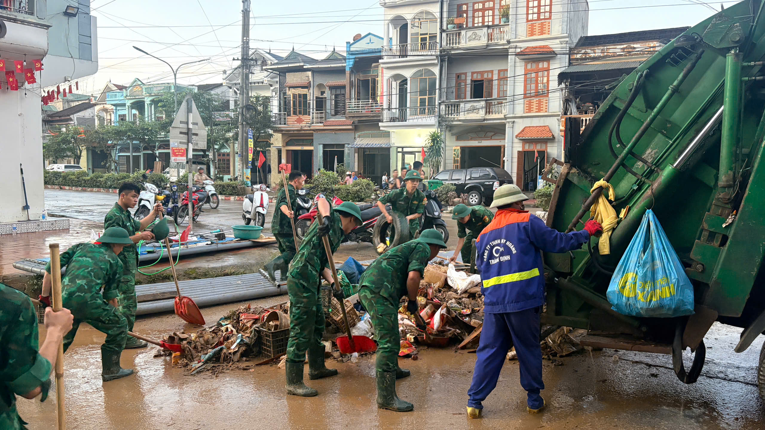 Lạng Sơn: Hơn 2.000 người dân trở lại cuộc sống bình thường sau mưa lũ- Ảnh 4.