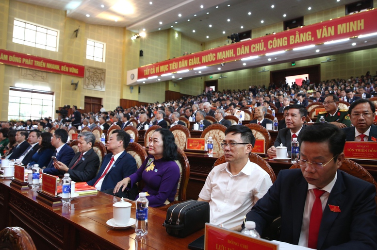 Phó Thủ tướng Thường trực Nguyễn Hòa Bình dự Đại hội Đảng bộ tỉnh Lâm Đồng- Ảnh 2. Phó Thủ tướng Thường trực Nguyễn Hòa Bình dự Đại hội Đảng bộ tỉnh Lâm Đồng- Ảnh 2.