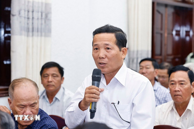 Chủ tịch Quốc hội Trần Thanh Mẫn tiếp xúc cử tri trước Kỳ họp thứ 10- Ảnh 2. Chủ tịch Quốc hội Trần Thanh Mẫn tiếp xúc cử tri trước Kỳ họp thứ 10- Ảnh 2.