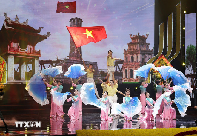 Thủ tướng Phạm Minh Chính dự Đại hội Thi đua yêu nước thành phố Hà Nội- Ảnh 4. Thủ tướng Phạm Minh Chính dự Đại hội Thi đua yêu nước thành phố Hà Nội- Ảnh 4.
