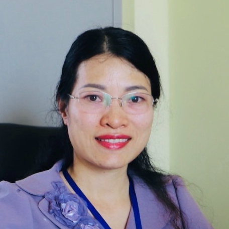 Người phụ nữ Mông "giữ lửa" gia đình - Ảnh 1. Người phụ nữ Mông "giữ lửa" gia đình - Ảnh 1.