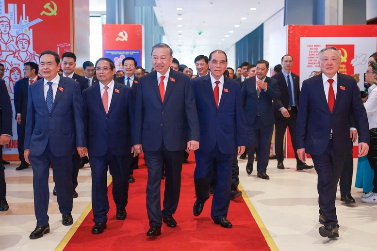 Tổng Bí thư Tô Lâm nhấn mạnh 3 yêu cầu và 5 định hướng công tác trọng tâm với Đảng bộ Chính phủ- Ảnh 3.