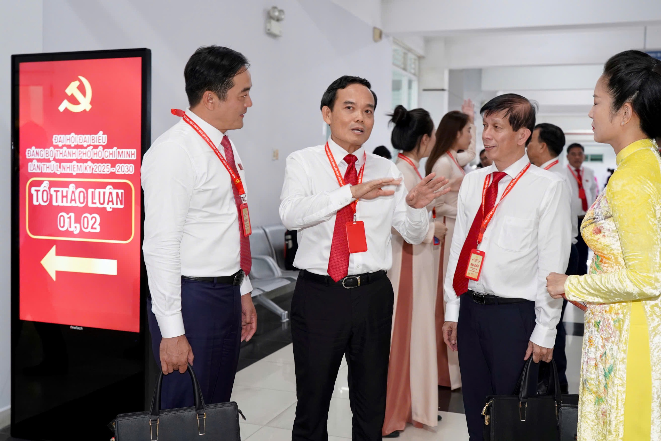 Đại biểu tin tưởng Đại hội Đảng bộ TPHCM là đại hội của đổi mới, đột phá- Ảnh 4. Đại biểu tin tưởng Đại hội Đảng bộ TPHCM là đại hội của đổi mới, đột phá- Ảnh 4.