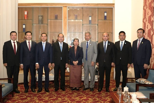 Phó Chủ tịch UBTƯ MTTQ Việt Nam tiếp Chủ tịch Hội đồng Quốc gia Mặt trận Đoàn kết Phát triển Tổ quốc Campuchia- Ảnh 2.