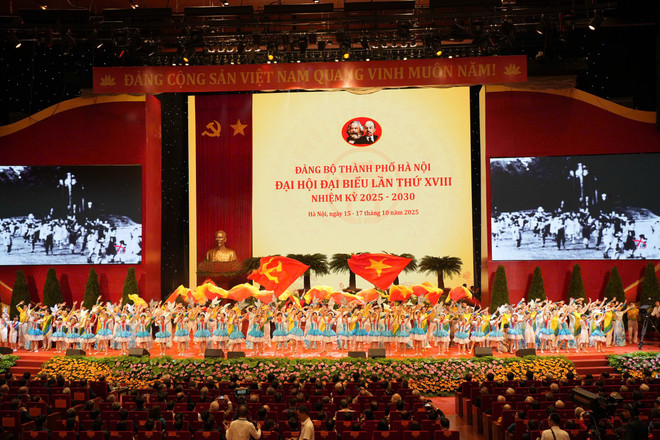 Đại hội Đảng bộ Hà Nội thứ XVIII: Bước ngoặt lịch sử cho Thủ đô phát triển thịnh vượng- Ảnh 2. Đại hội Đảng bộ Hà Nội thứ XVIII: Bước ngoặt lịch sử cho Thủ đô phát triển thịnh vượng- Ảnh 2.