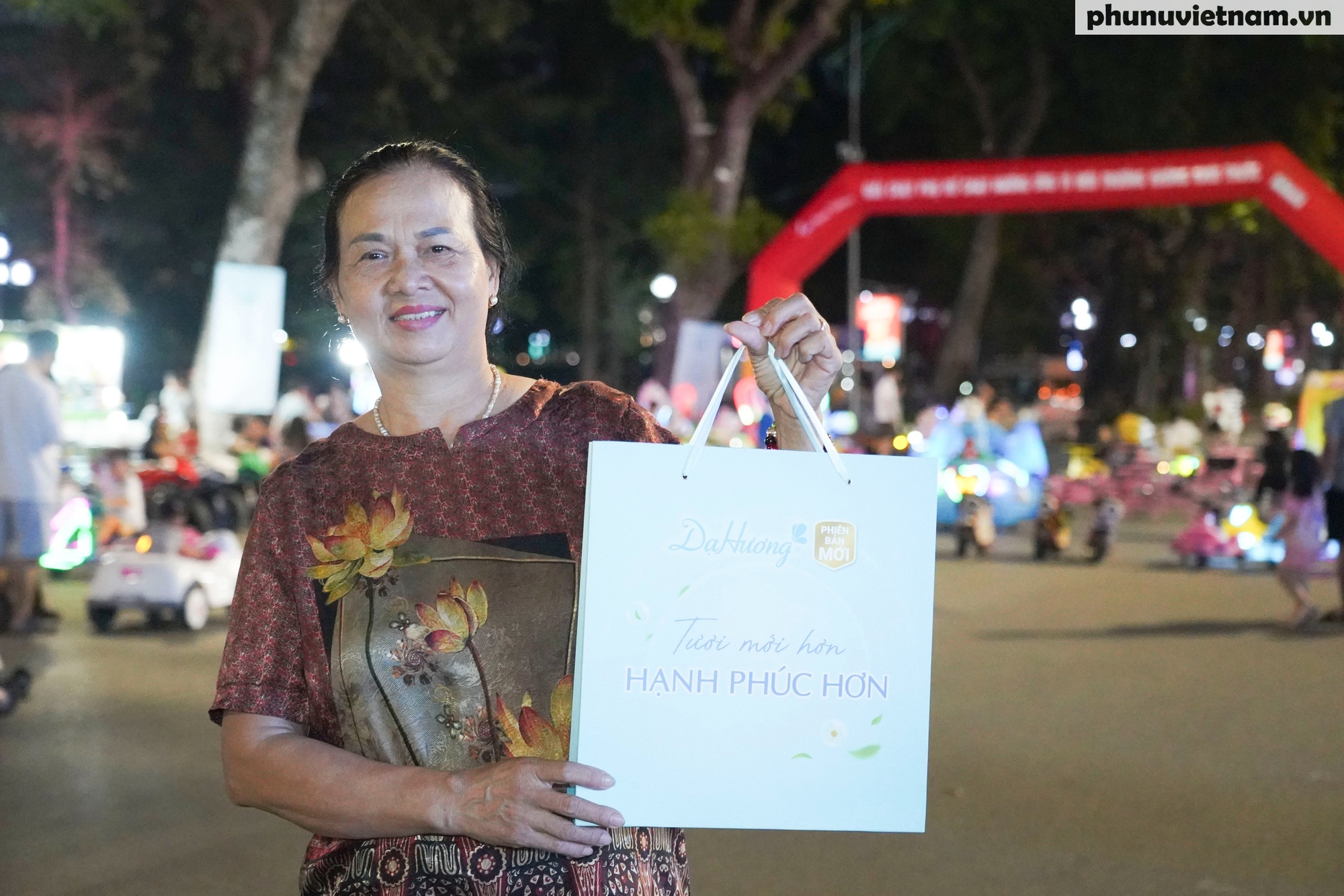 Những hình ảnh đẹp đầy màu sắc, truyền cảm hứng trong hành trình "Chạm phiên bản mới"- Ảnh 7. Những hình ảnh đẹp đầy màu sắc, truyền cảm hứng trong hành trình "Chạm phiên bản mới"- Ảnh 7.