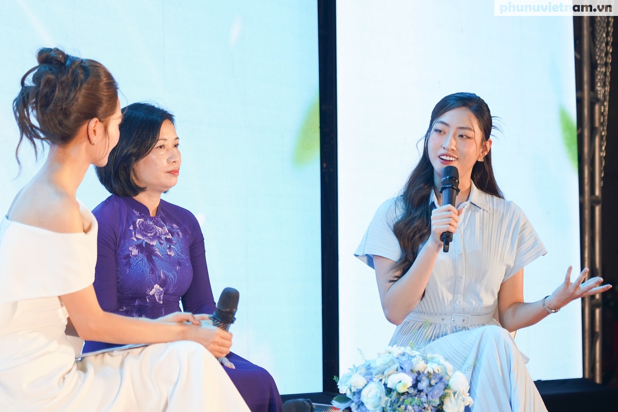 Những hình ảnh đẹp đầy màu sắc, truyền cảm hứng trong hành trình "Chạm phiên bản mới"- Ảnh 10. Những hình ảnh đẹp đầy màu sắc, truyền cảm hứng trong hành trình "Chạm phiên bản mới"- Ảnh 10.
