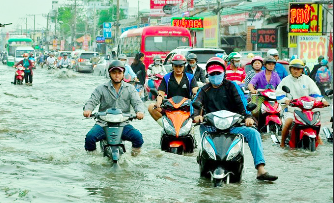 Ngập lụt ở Hà Nội và TPHCM, chuyên gia hiến kế mô hình "sống cùng với nước"- Ảnh 2.