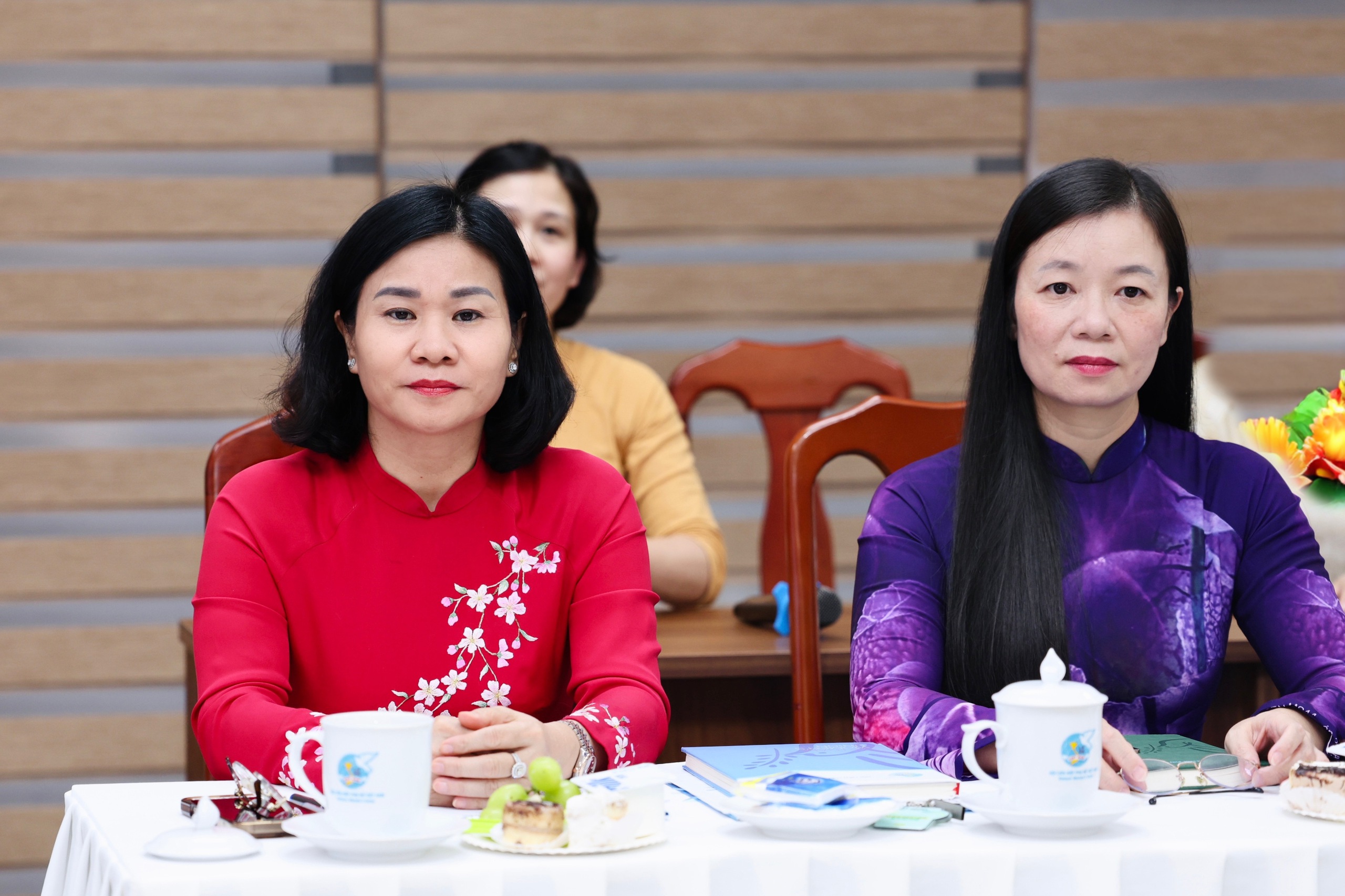 "Chạm sẻ chia, Trao hy vọng 2025" hỗ trợ tầm soát ung thư miễn phí cho phụ nữ- Ảnh 1. "Chạm sẻ chia, Trao hy vọng 2025" hỗ trợ tầm soát ung thư miễn phí cho phụ nữ- Ảnh 1.