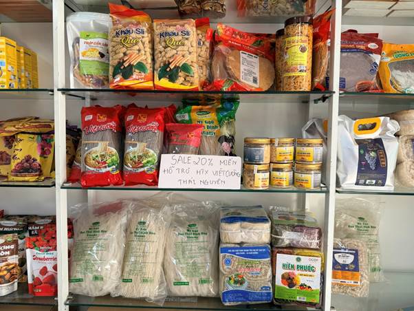 Lan tỏa tinh thần vì cộng đồng từ gian hàng tiêu thụ nông sản Peace Shop- Ảnh 4. Lan tỏa tinh thần vì cộng đồng từ gian hàng tiêu thụ nông sản Peace Shop- Ảnh 4.
