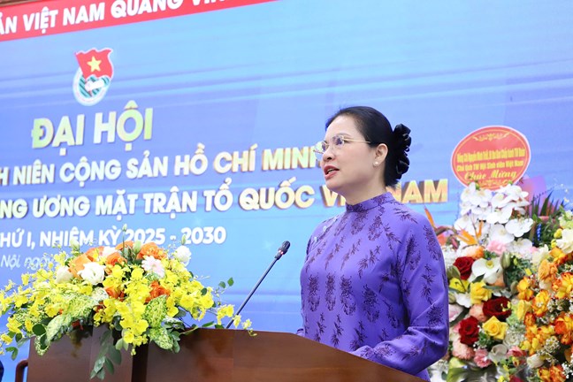 Mỗi đoàn viên là lực lượng tiên phong trong triển khai phong trào bình dân học vụ số- Ảnh 2. Mỗi đoàn viên là lực lượng tiên phong trong triển khai phong trào bình dân học vụ số- Ảnh 2.