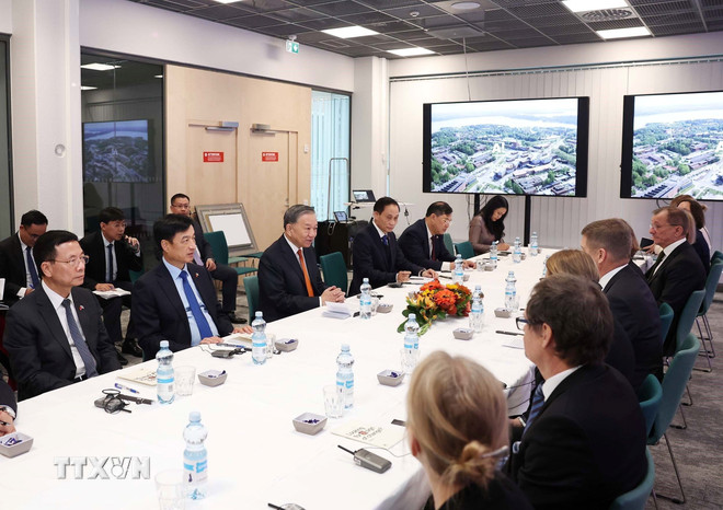 Tổng Bí thư Tô Lâm thăm Đại học Aalto và gặp gỡ sinh viên Việt Nam tại Phần Lan- Ảnh 1. Tổng Bí thư Tô Lâm thăm Đại học Aalto và gặp gỡ sinh viên Việt Nam tại Phần Lan- Ảnh 1.