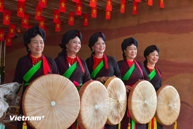 Tôn vinh Di sản UNESCO: Khi âm nhạc của đồng bào dân tộc hòa nhịp thời đại- Ảnh 4. Tôn vinh Di sản UNESCO: Khi âm nhạc của đồng bào dân tộc hòa nhịp thời đại- Ảnh 4.