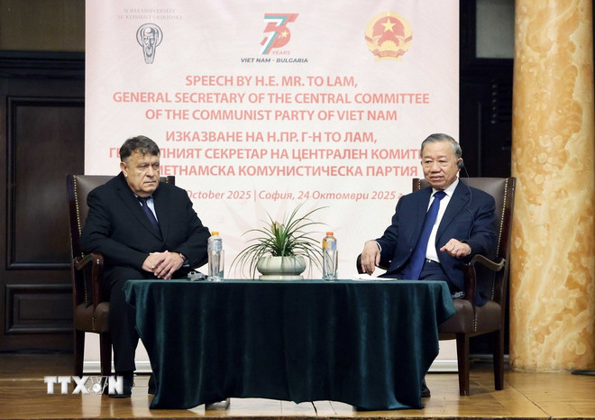 Tổng Bí thư Tô Lâm phát biểu chính sách tại Đại học Tổng hợp Sofia- Ảnh 2. Tổng Bí thư Tô Lâm phát biểu chính sách tại Đại học Tổng hợp Sofia- Ảnh 2.