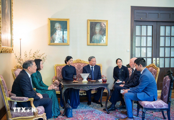 Tổng Bí thư Tô Lâm thăm nơi Bác Hồ từng ở tại Bulgaria- Ảnh 2. Tổng Bí thư Tô Lâm thăm nơi Bác Hồ từng ở tại Bulgaria- Ảnh 2.