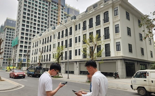 Chính sách thuế bất động sản: Cần siết chặt nhưng phải tránh "đánh" nhầm- Ảnh 1. Chính sách thuế bất động sản: Cần siết chặt nhưng phải tránh "đánh" nhầm- Ảnh 1.