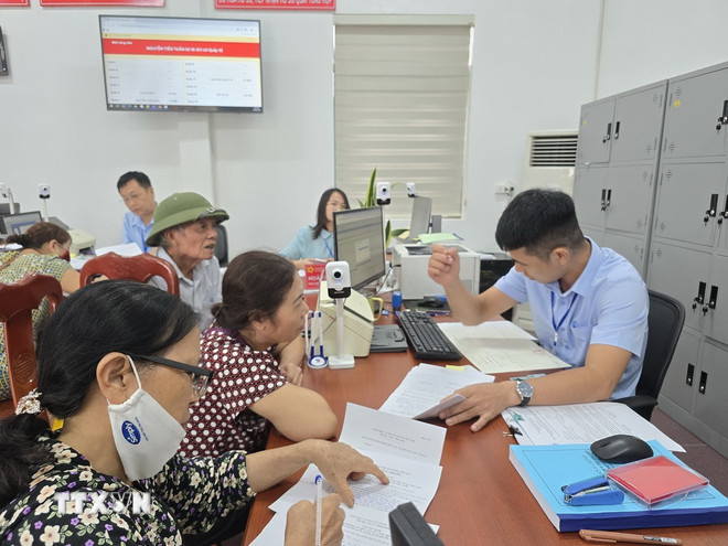 Đơn giản hóa thủ tục hành chính dựa trên dữ liệu là giải pháp căn cơ, toàn diện- Ảnh 2. Đơn giản hóa thủ tục hành chính dựa trên dữ liệu là giải pháp căn cơ, toàn diện- Ảnh 2.