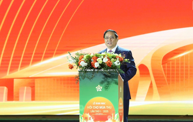Thủ tướng: Xây dựng Việt Nam trở thành trung tâm triển lãm hàng đầu châu Á, điểm đến hội chợ thương mại quốc tế- Ảnh 2. Thủ tướng: Xây dựng Việt Nam trở thành trung tâm triển lãm hàng đầu châu Á, điểm đến hội chợ thương mại quốc tế- Ảnh 2.