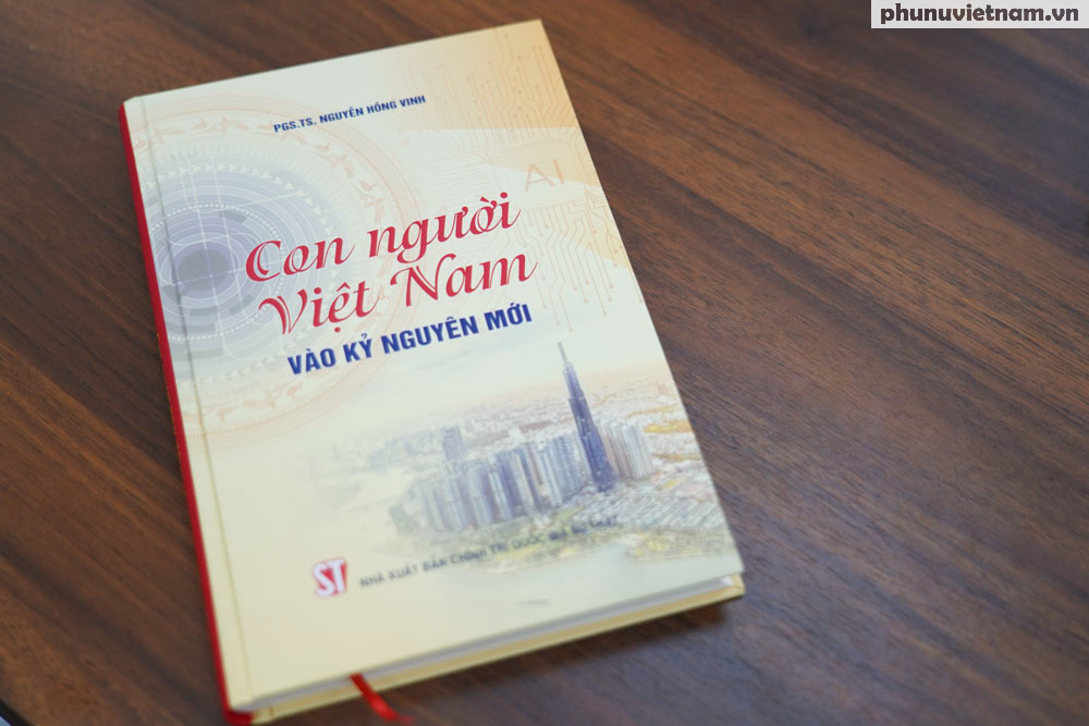 Ra mắt cuốn sách “Con người Việt Nam vào kỷ nguyên mới” của nhà báo Trần Hồng Vinh- Ảnh 5. Ra mắt cuốn sách “Con người Việt Nam vào kỷ nguyên mới” của nhà báo Trần Hồng Vinh- Ảnh 5.