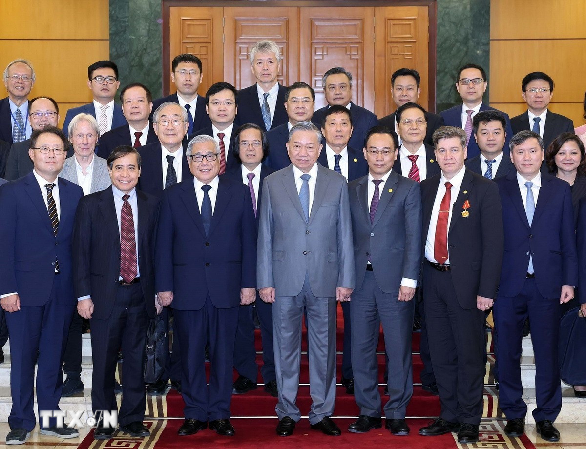 Phát biểu của Tổng Bí thư tại cuộc gặp các đại biểu dự Hội thảo Quốc tế Việt Nam học- Ảnh 5. Phát biểu của Tổng Bí thư tại cuộc gặp các đại biểu dự Hội thảo Quốc tế Việt Nam học- Ảnh 5.