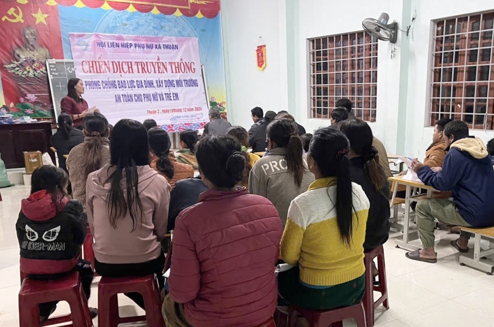 Phụ nữ Lìa tiên phong trên hành trình giảm nghèo nơi biên cương- Ảnh 6. Phụ nữ Lìa tiên phong trên hành trình giảm nghèo nơi biên cương- Ảnh 6.