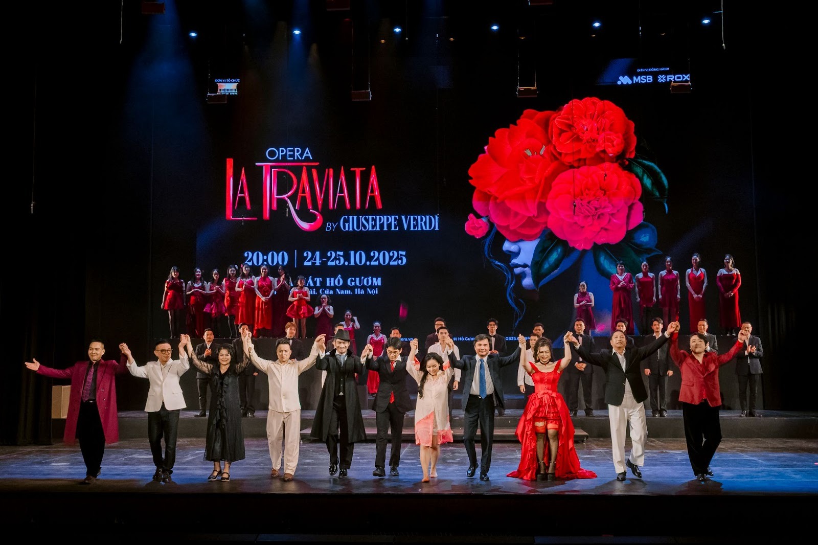 Khán giả Hà Nội đắm chìm trong bản tình ca bi tráng La Traviata- Ảnh 10.