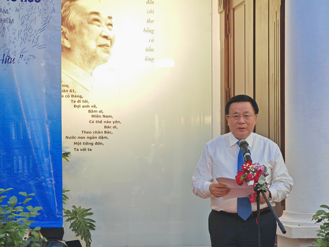 "Yêu đất nước qua thơ Tố Hữu": Sống lại những vần thơ nuôi dưỡng khát vọng tự do- Ảnh 7.