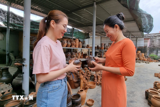 Sẽ triển khai dự án biến di sản thành sản phẩm du lịch văn hóa cộng đồng đặc sắc- Ảnh 2.