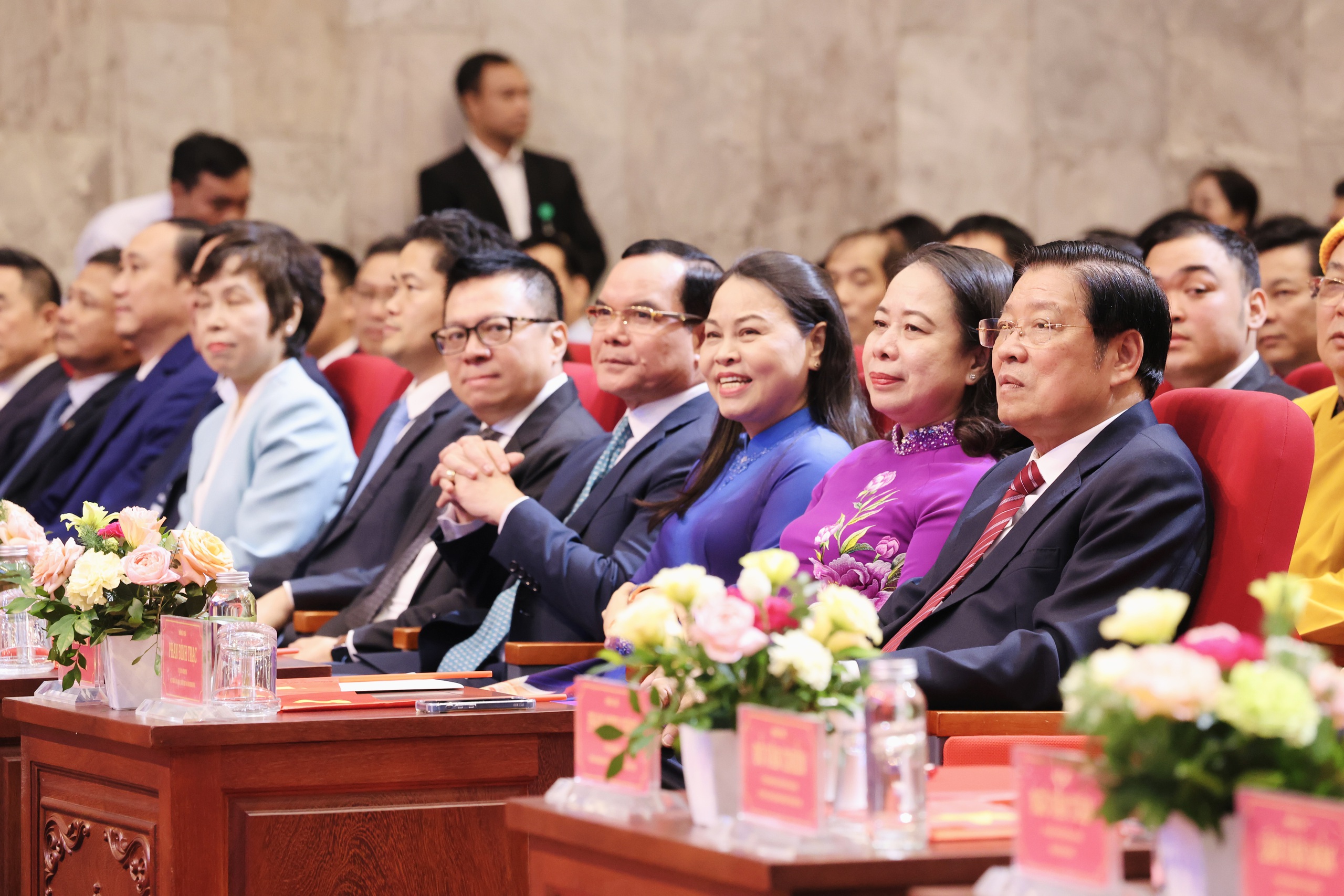 Phát huy mạnh mẽ vai trò chủ lực của báo chí trong phòng, chống tham nhũng, lãng phí, tiêu cực - Ảnh 3. Phát huy mạnh mẽ vai trò chủ lực của báo chí trong phòng, chống tham nhũng, lãng phí, tiêu cực - Ảnh 3.