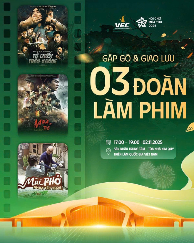 Giao lưu với nghệ sĩ Xuân Hinh và dàn diễn viên phim "Mưa đỏ" tại Hội chợ Mùa Thu- Ảnh 1. Giao lưu với nghệ sĩ Xuân Hinh và dàn diễn viên phim "Mưa đỏ" tại Hội chợ Mùa Thu- Ảnh 1.