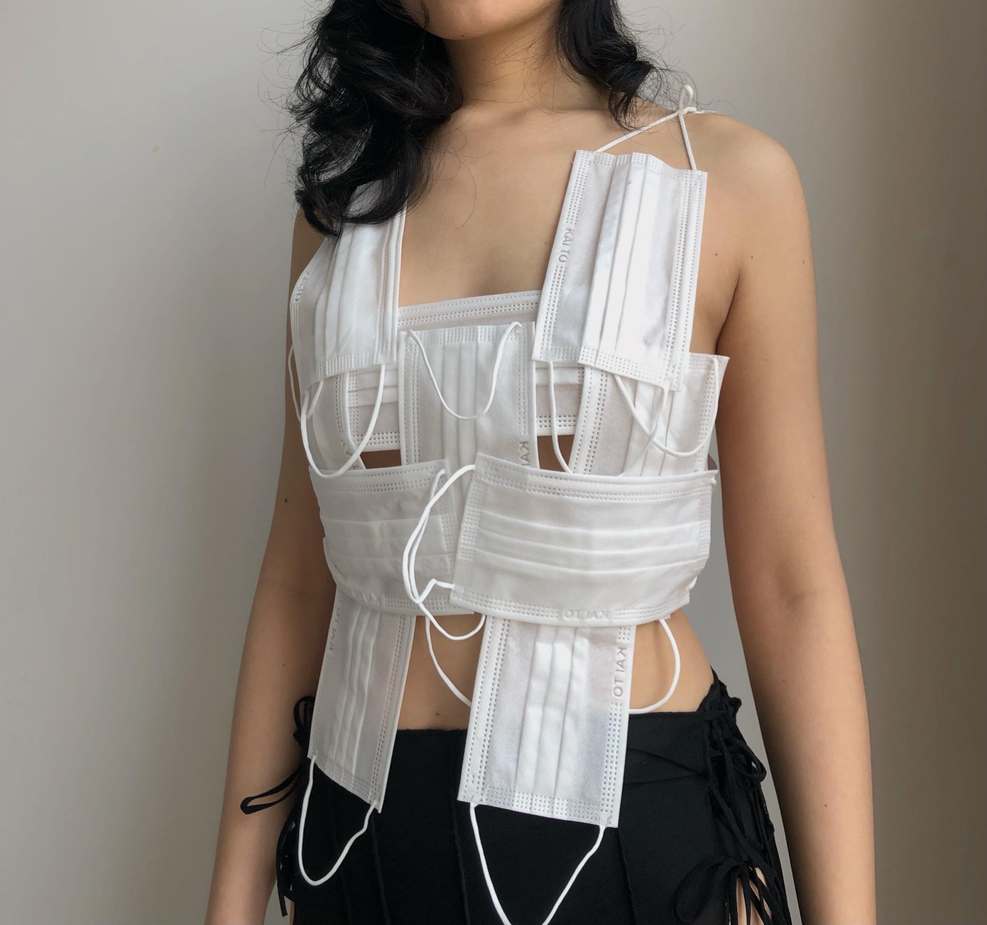 Bảo vệ môi trường bằng câu chuyện nghệ thuật- Ảnh 2. Bảo vệ môi trường bằng câu chuyện nghệ thuật- Ảnh 2.