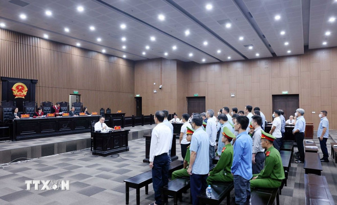 Vụ Tập đoàn Thuận An: 17 bị cáo kháng cáo xin giảm nhẹ hình phạt- Ảnh 1. Vụ Tập đoàn Thuận An: 17 bị cáo kháng cáo xin giảm nhẹ hình phạt- Ảnh 1.