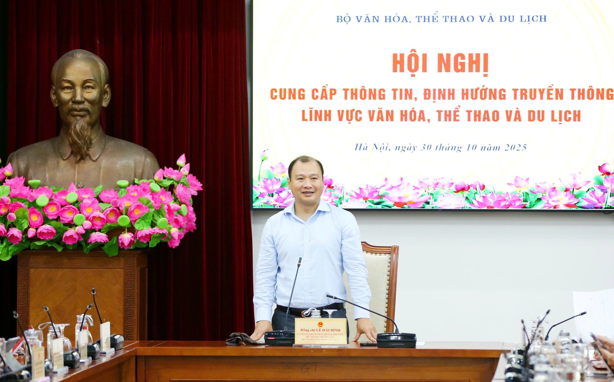 Định danh truyền thông xã hội trong hệ sinh thái thông tin quốc gia- Ảnh 1. Định danh truyền thông xã hội trong hệ sinh thái thông tin quốc gia- Ảnh 1.