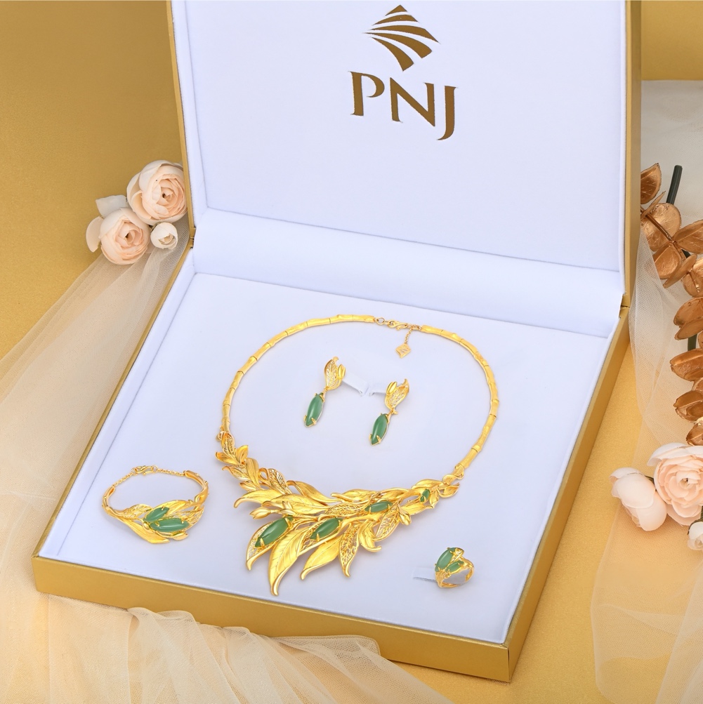 Thị trường vàng cưới 2025: Thông điệp sản phẩm, giá trị tinh thần lên ngôi- Ảnh 2.