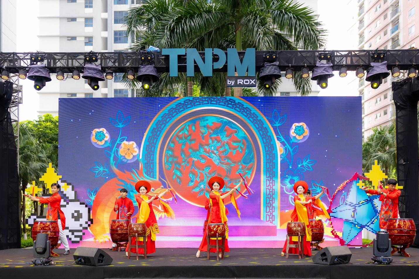 Trung thu 2025 tại Goldmark City: Rực rỡ sắc màu, trọn vẹn niềm vui- Ảnh 1.